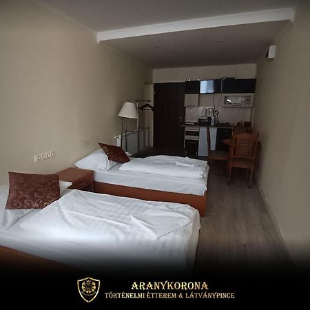 Aranykorona Apartmanhaz Miskolc Eksteriør billede