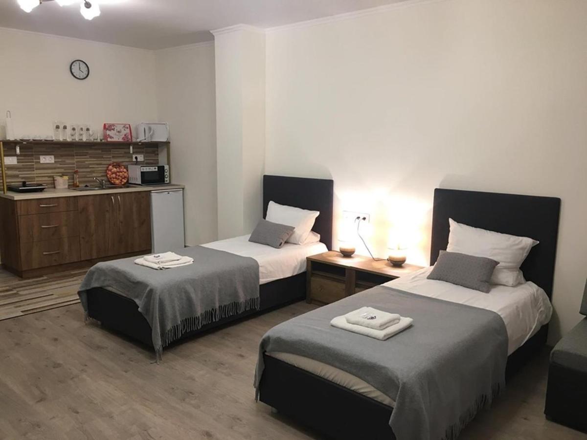Aranykorona Apartmanhaz Miskolc Eksteriør billede